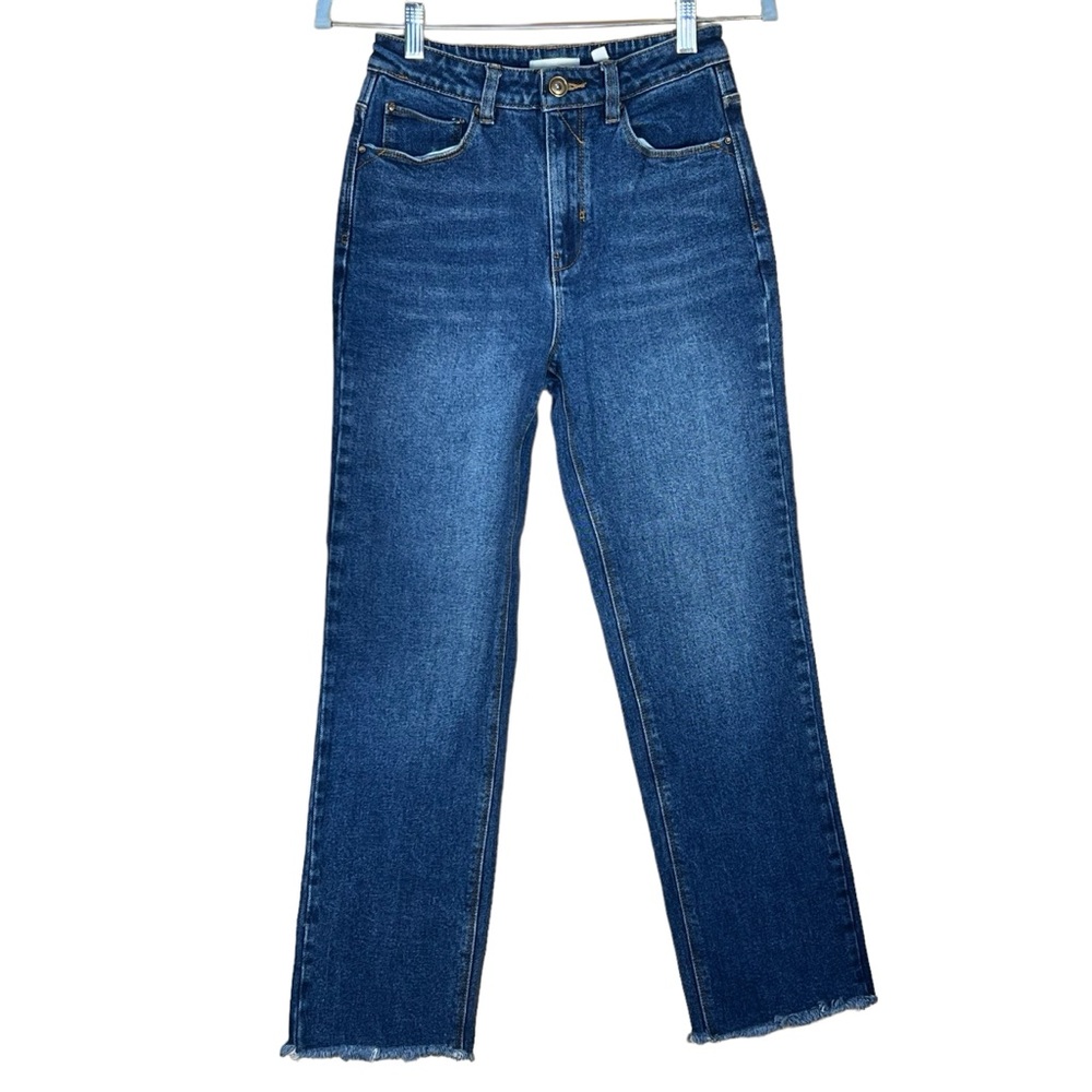 a loves a Women’s High-Rise Medium Wash Straight Leg Fringe Hem Jeans 27 EUC - Picture 16 of 16